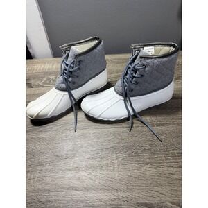 Jessica Simpson Gavin Duck Boots Quilted Grey White Size 8 Waterproof
